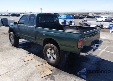 1999 Toyota Tacoma Prerunner z USA, uszkodzony, nr VIN 4TASM92N8XZ502802